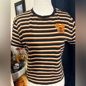 Disney Her Universe Halloween 2024 shirt SMALL